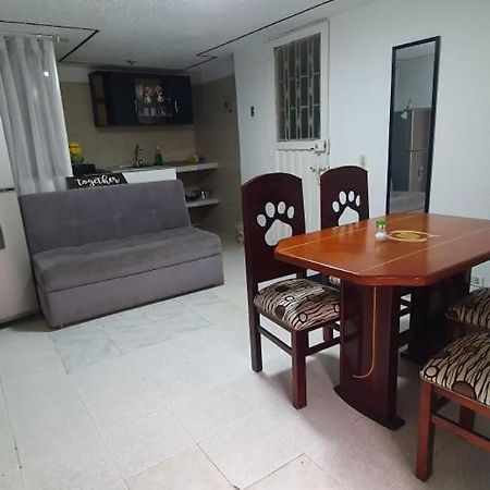 Verdun Rooms Богота Екстериор снимка